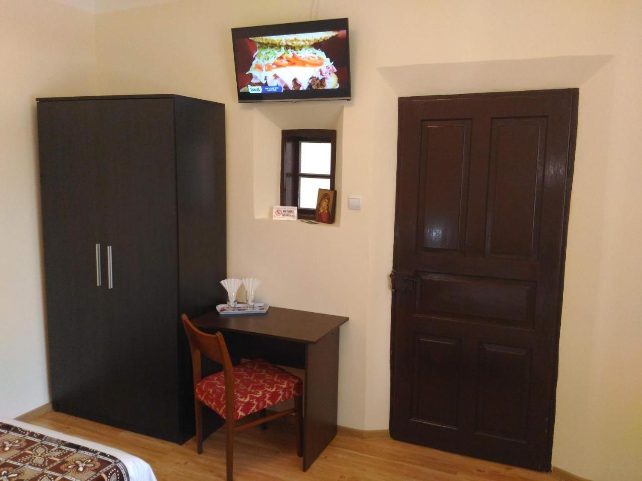 Edelweiss Guesthouse, Glamping And Camping Suhaia Exterior foto